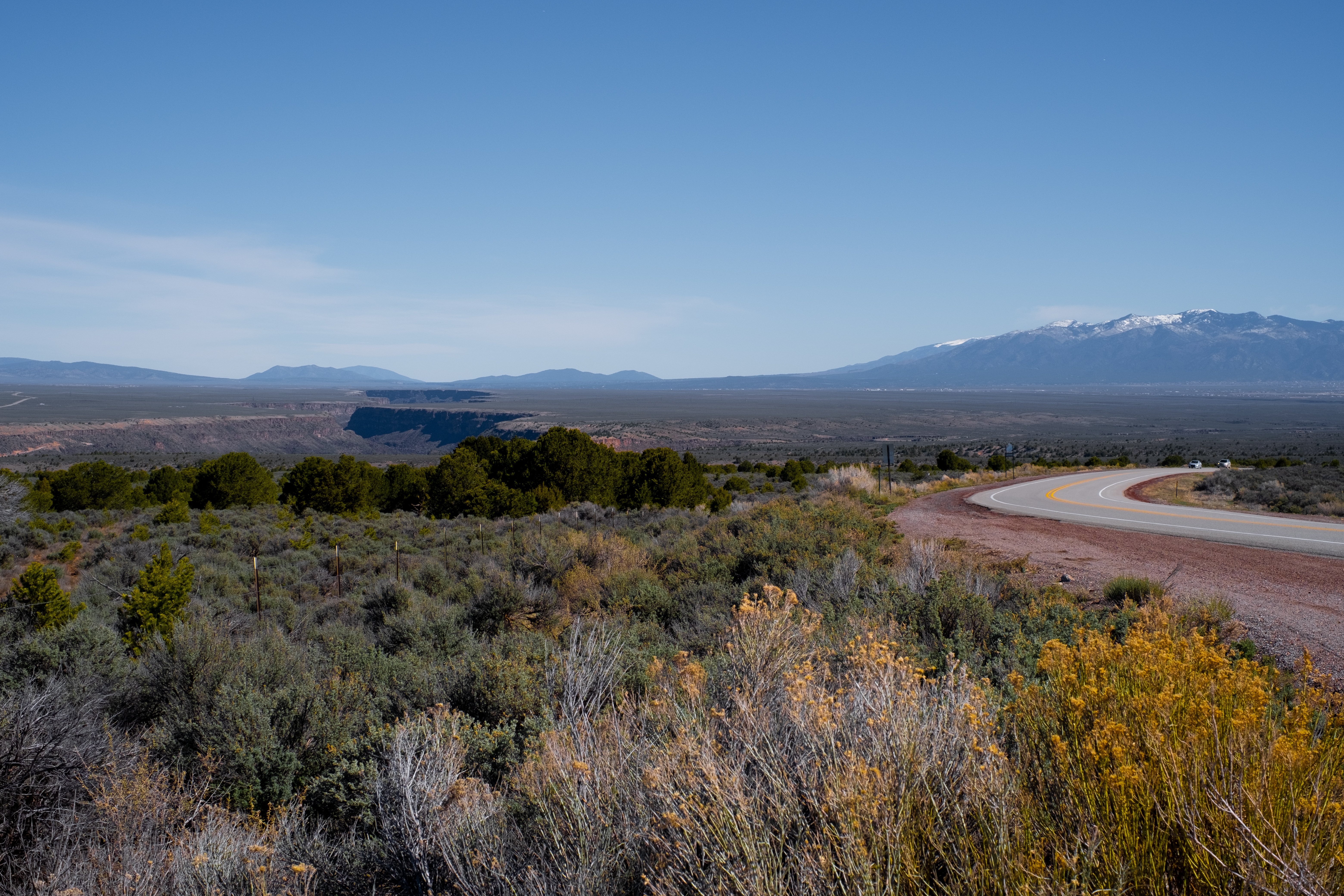 A photograph of the scenic wildnerness in Taos, New Mexico