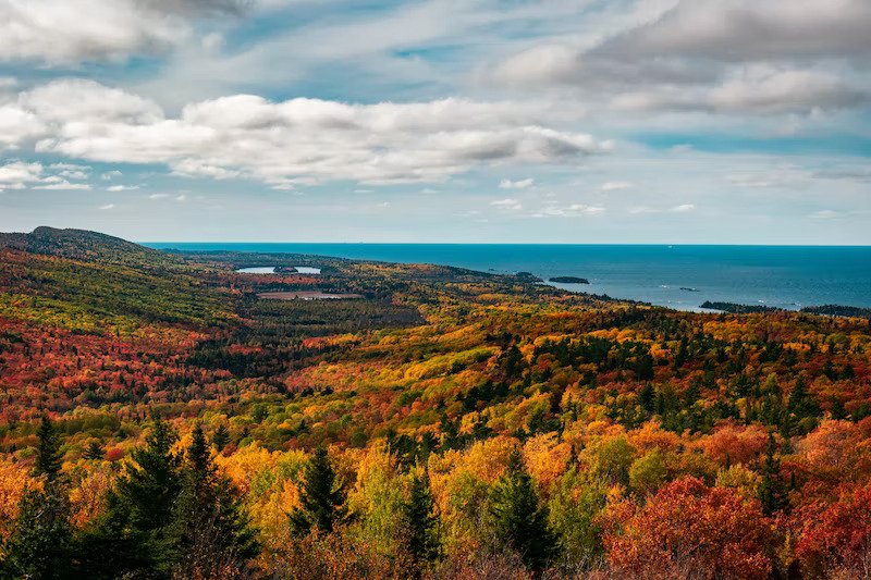 A photograph of the scenic wildnerness in Copper Harbor, Michigan