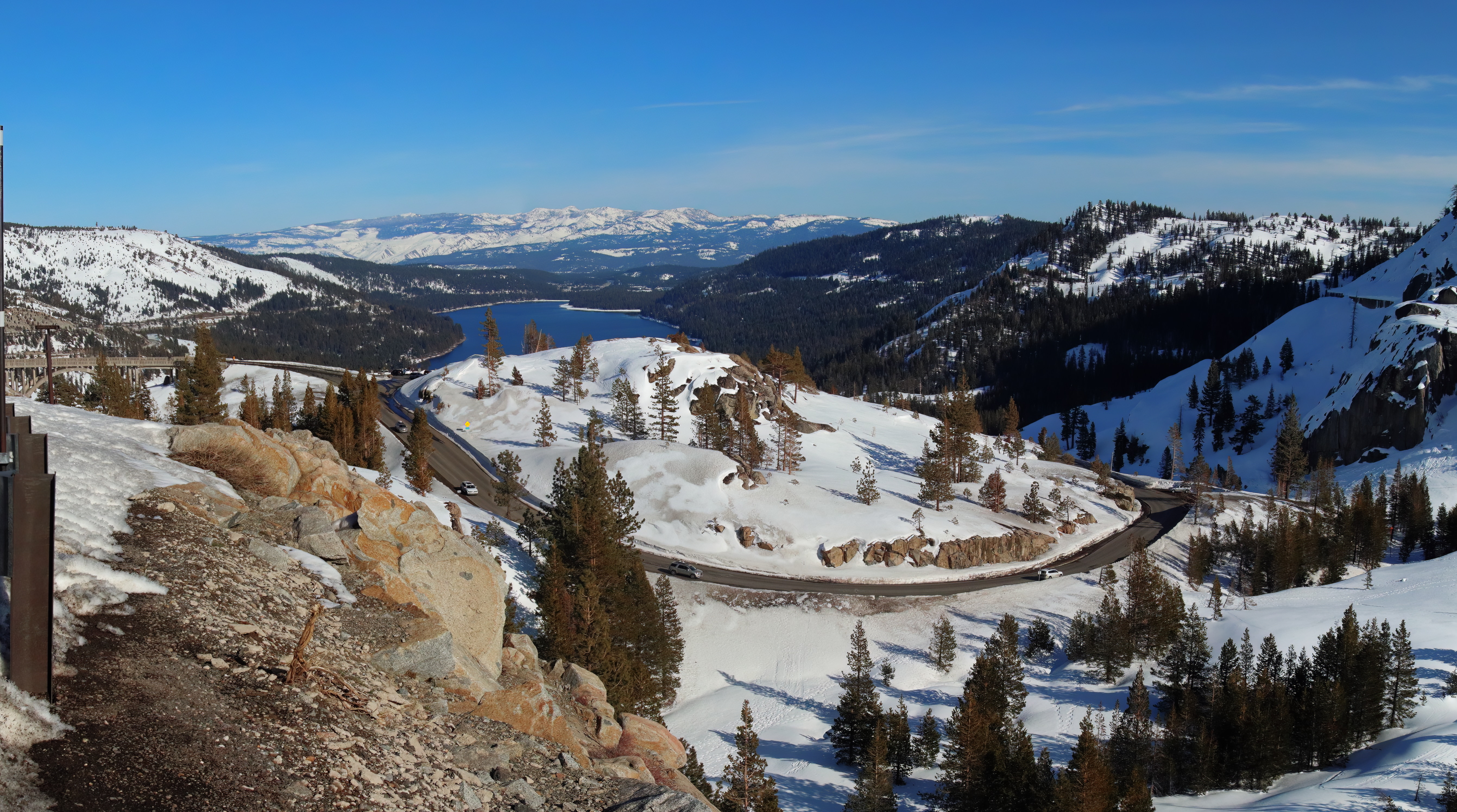 A photograph of the scenic wildnerness in Truckee, California