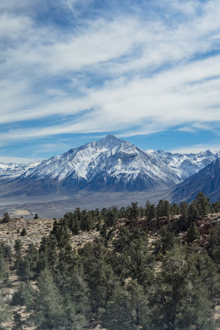 A photograph of the scenic wildnerness in Bishop, CA